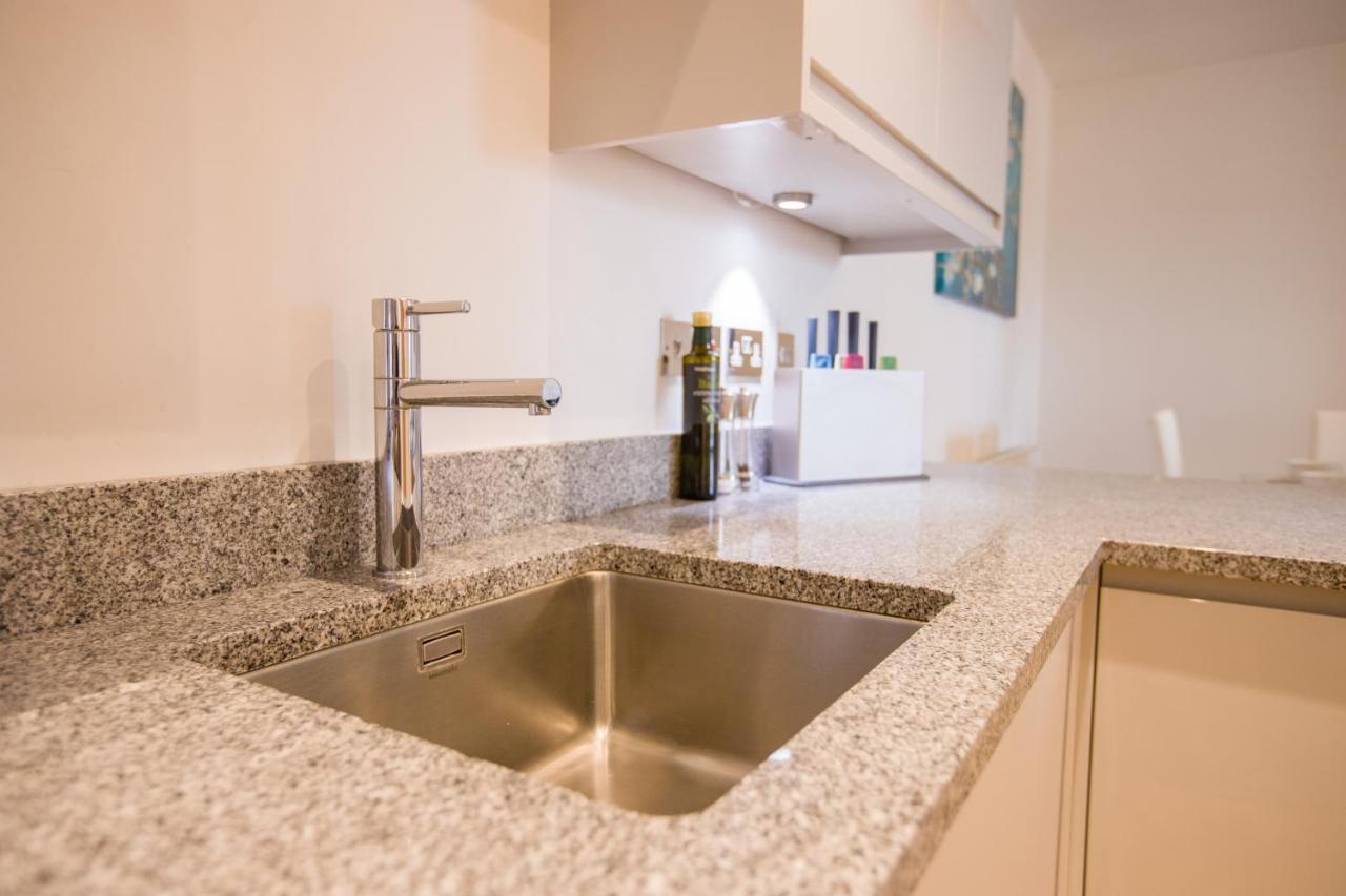 Urban Living'S ~ King Edward Luxury Apartments In The Heart Of Windsor Exterior foto